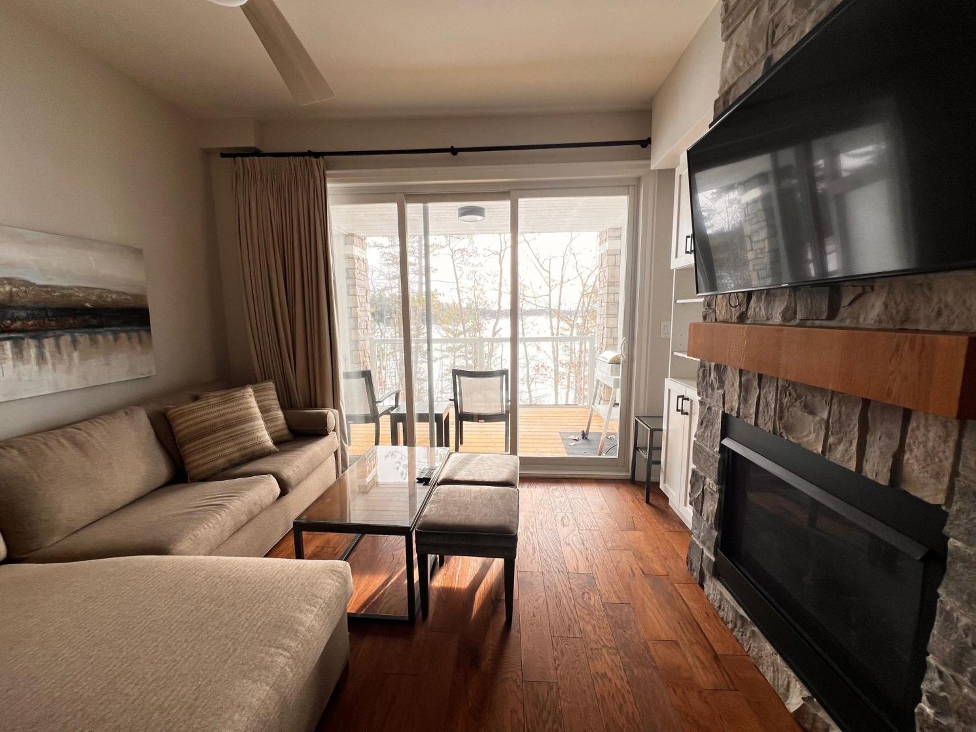 Touchstone Resort Bracebridge Exterior foto